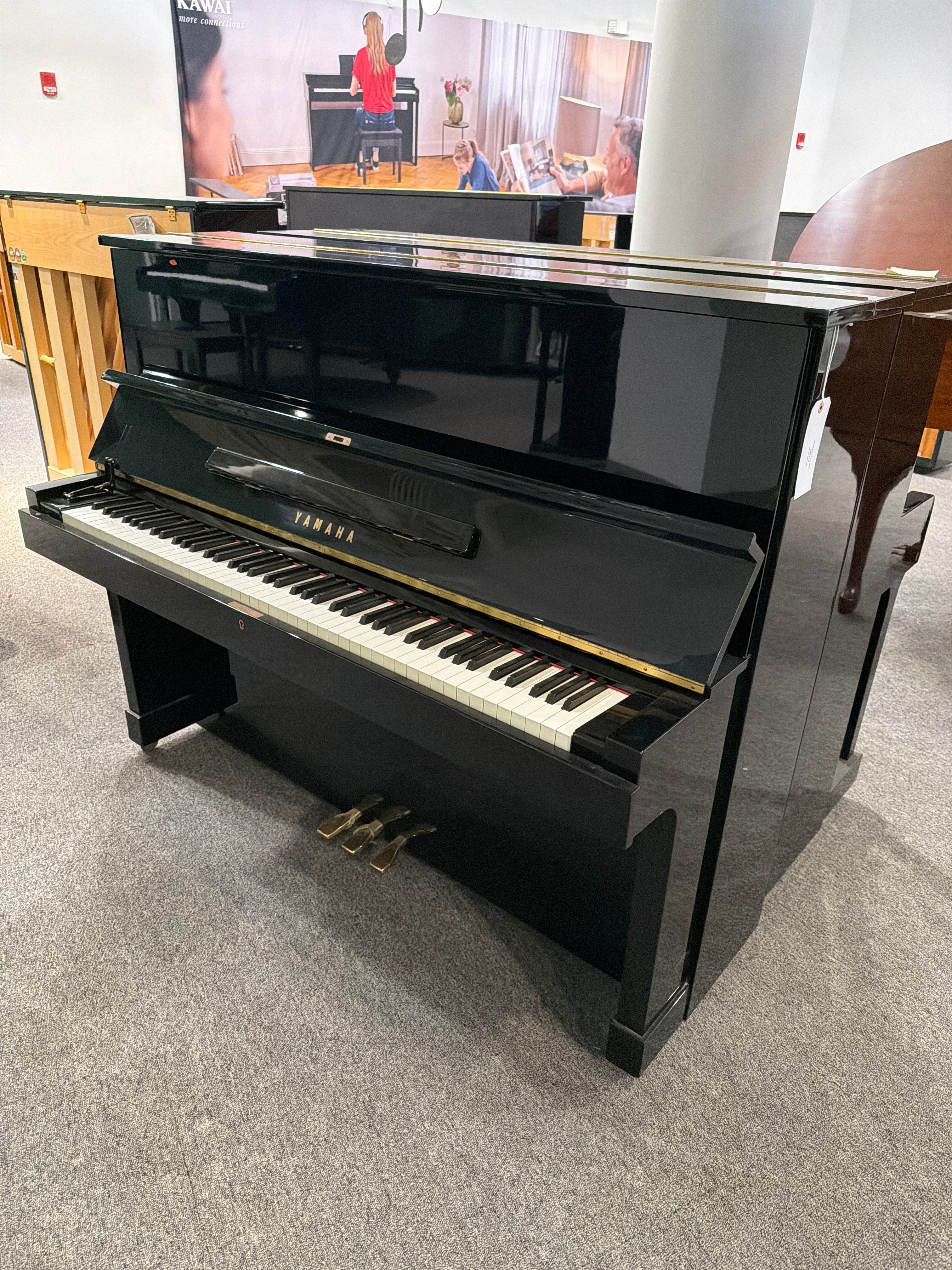 Yamaha U1 #29653396